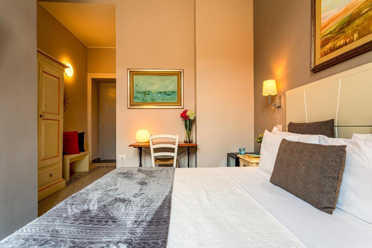 Marlin Rooms Кальярі Екстер'єр фото