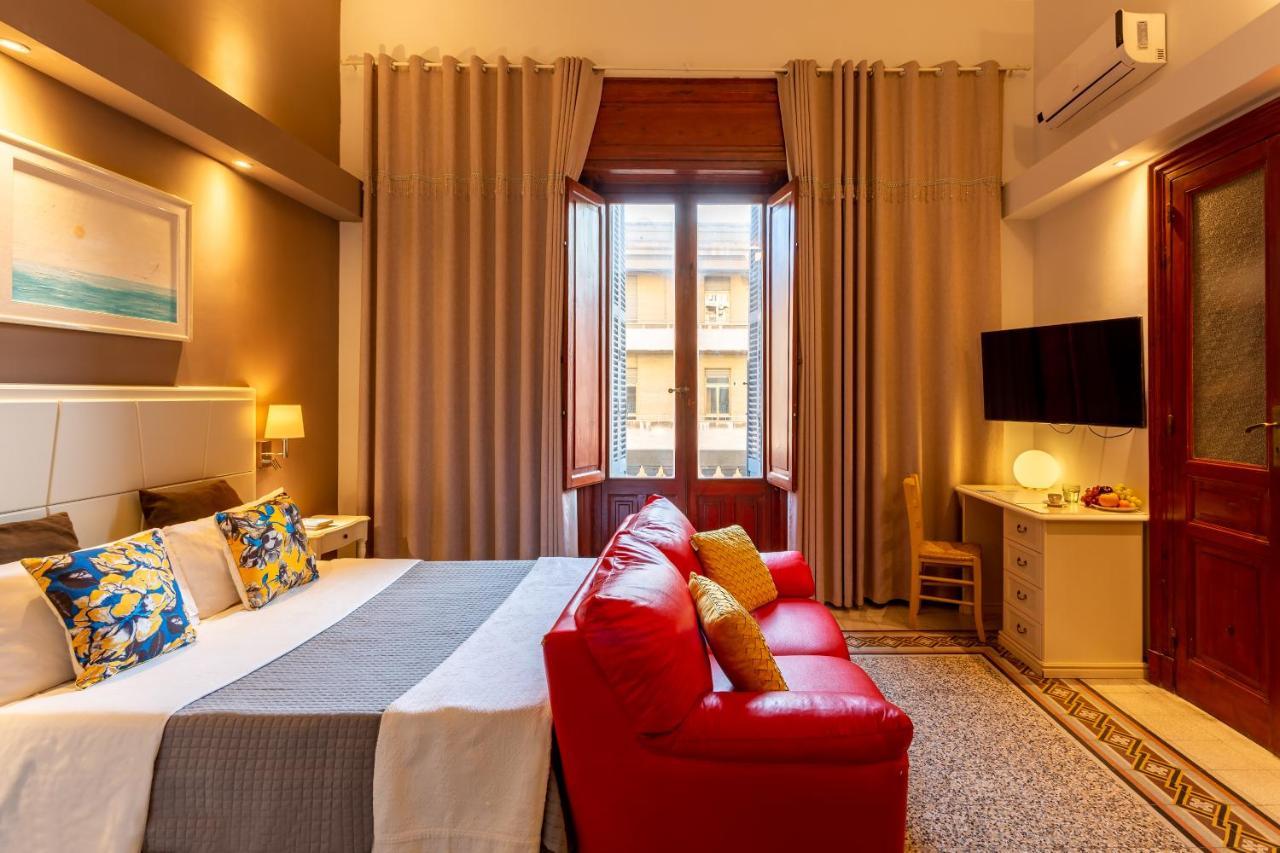 Marlin Rooms Кальярі Екстер'єр фото