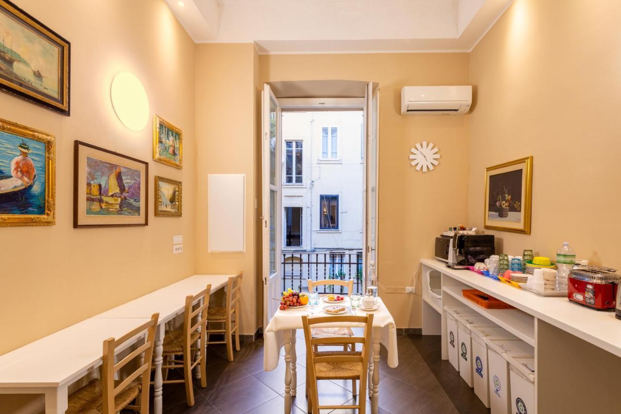 Marlin Rooms Кальярі Екстер'єр фото